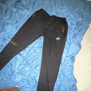 Nike joggers